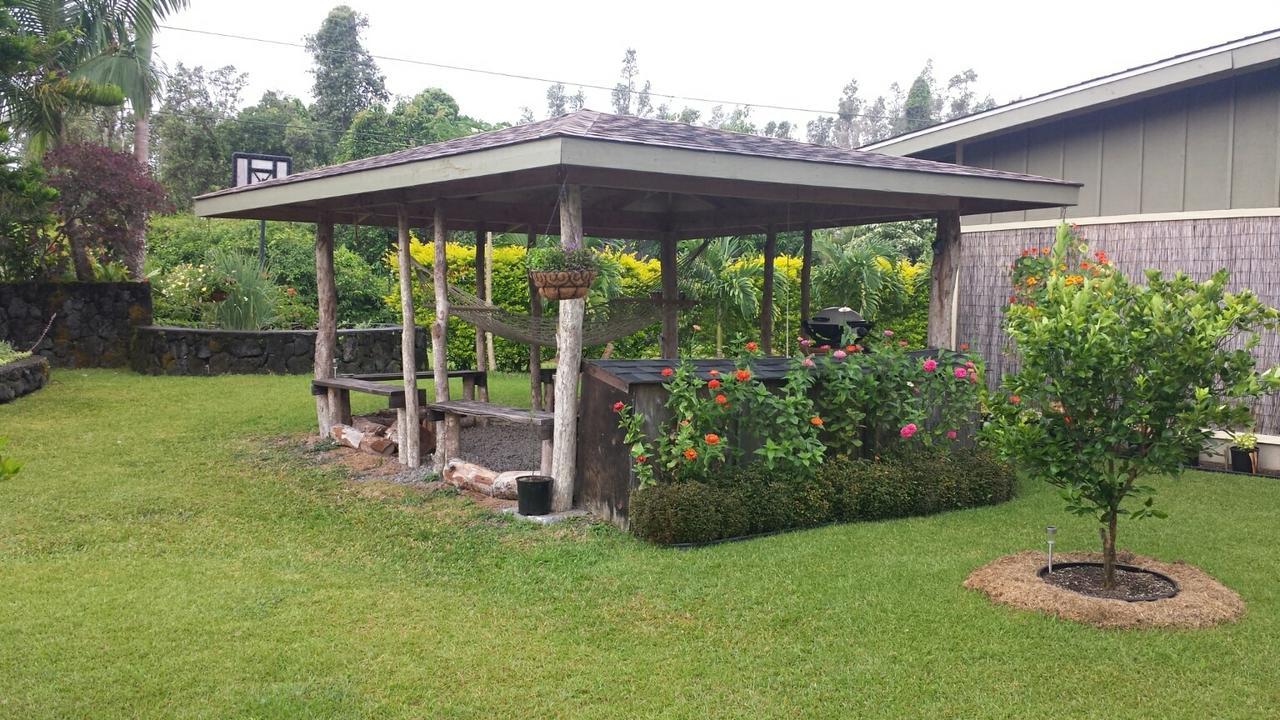 Robbrecht Troost Pottery Villa Pahoa Dış mekan fotoğraf